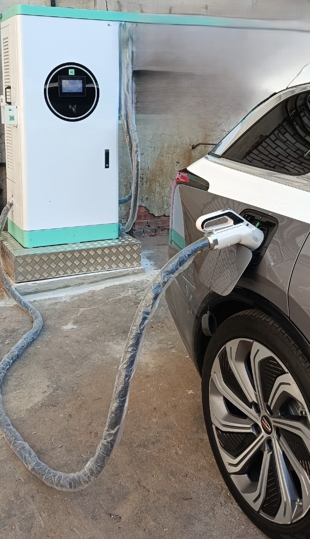 Быстрая DC зарядная станция ParkCharge 5 60кВт GBT+ССS2 IMG_20240924_130034