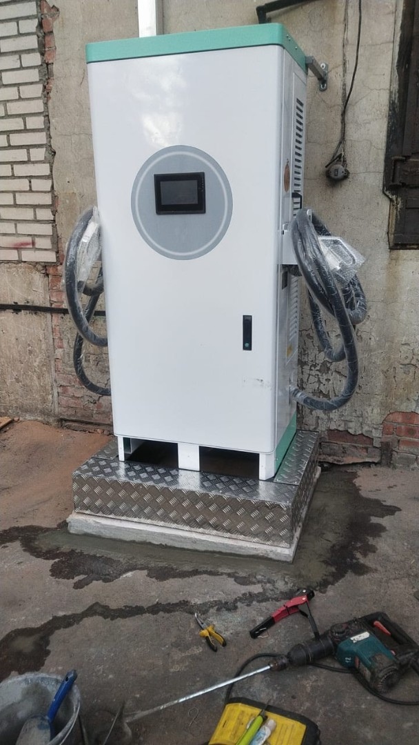 Быстрая DC зарядная станция ParkCharge 5 60кВт GBT+ССS2 Изображение WhatsApp 2024-09-19 в 18.42.23_53d3ab5b